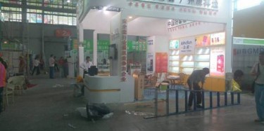 2014年昆明藥交會(huì)明日開展，畢加展覽準(zhǔn)備好了